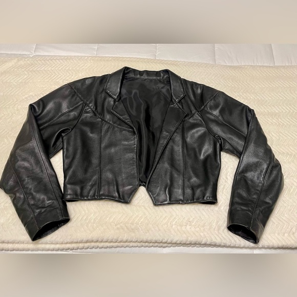 Women's Black Leather Jacket - Vintage/ 90’s - Picture 11 of 12